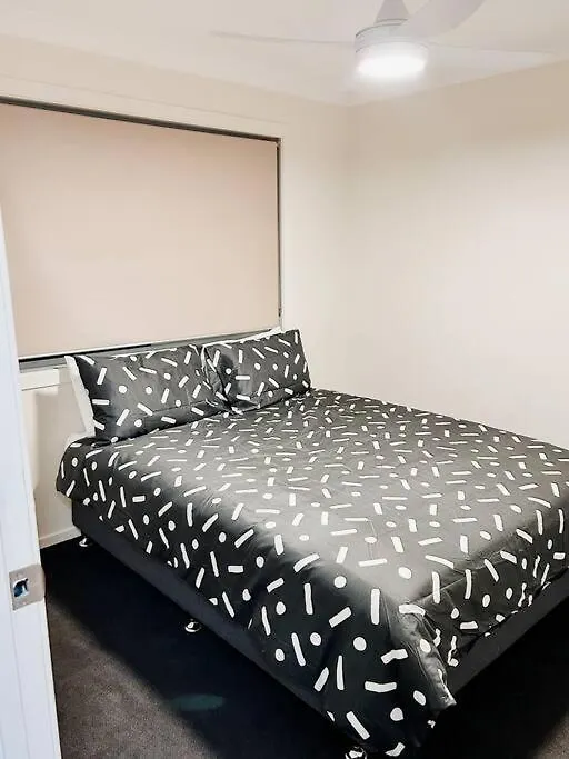 Holiday home Stay At Chi'S Kingston
